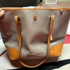 Dooney & Bourke Tote Purse